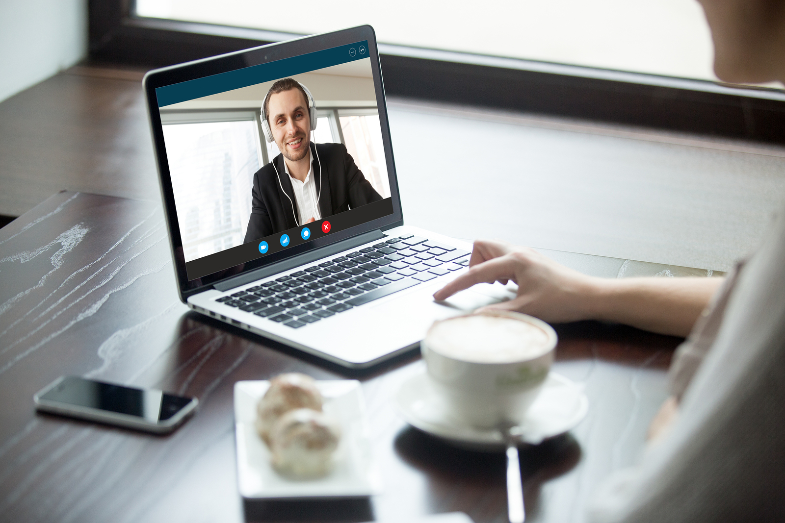 How to Work With Remote Workers Effectively