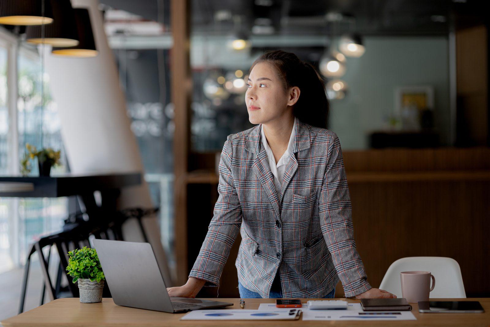How do I update my business plan?