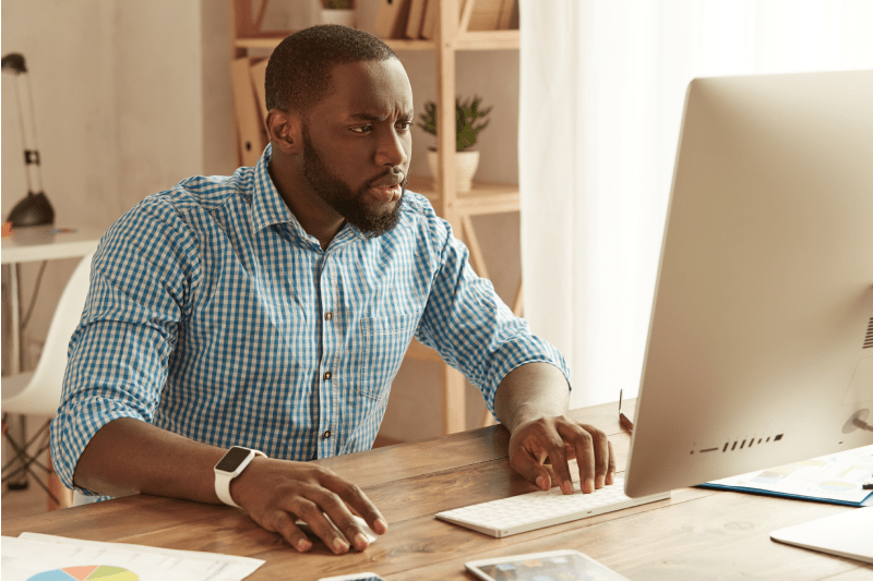 Do I Need an Accountant to Register for PAYE